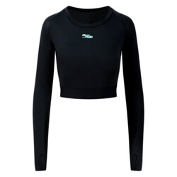 Girlie long-sleeve crop T